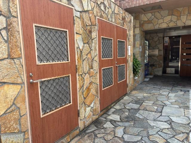 大阪市中央区安堂寺町マンション エントランス