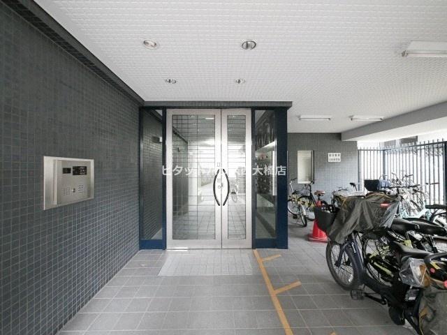 大阪市中央区内久宝寺町マンション エントランス
