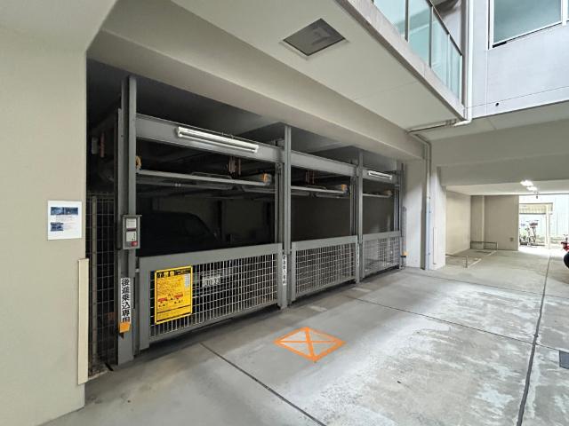 大阪市中央区南久宝寺町マンション 駐車場