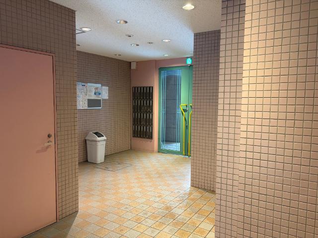 大阪市中央区博労町マンション ロビー
