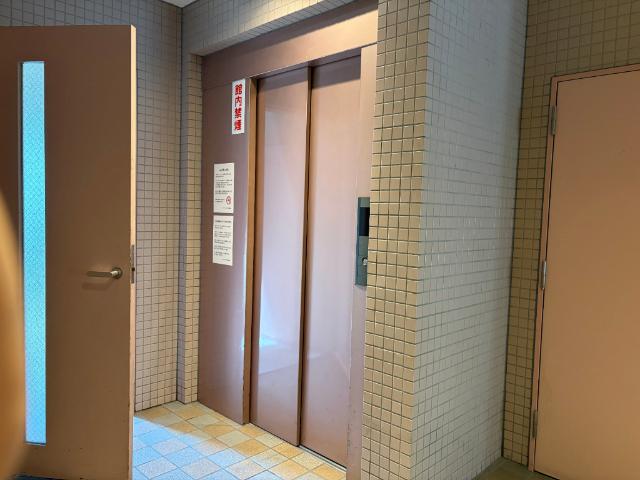 大阪市中央区博労町マンション ロビー