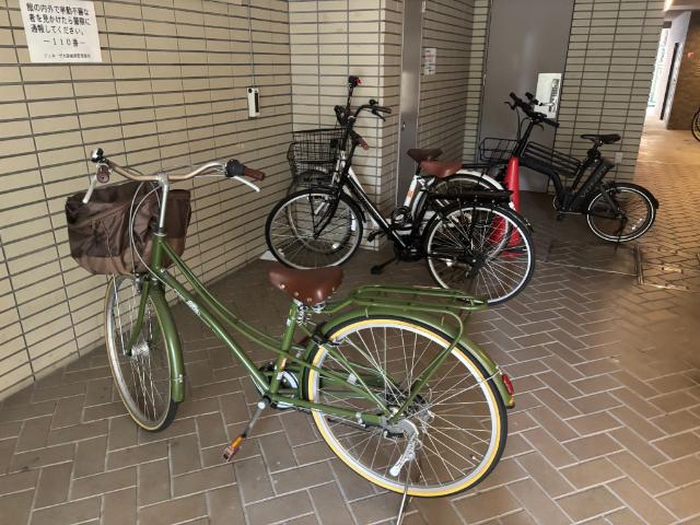 大阪市中央区龍造寺町マンション 駐車場
