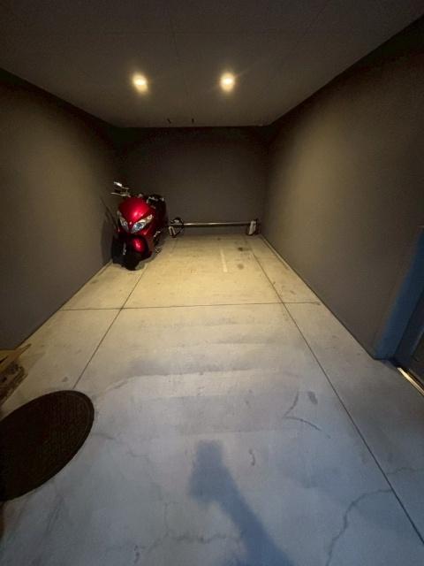 大阪市中央区高津マンション 駐車場