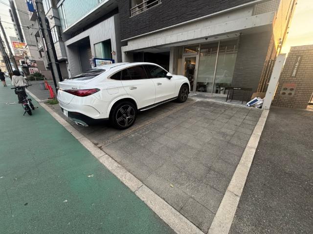 大阪市中央区上本町西マンション 駐車場