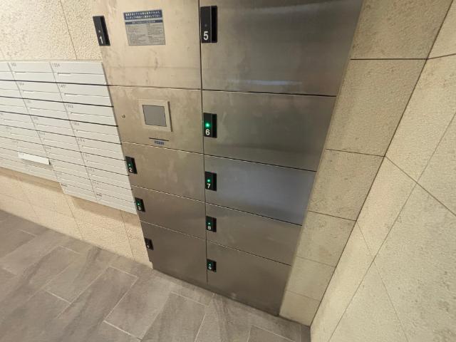 大阪市中央区上本町西マンション ロビー