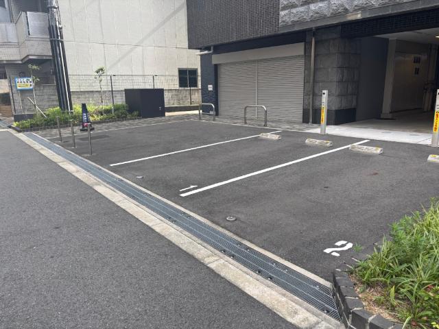 大阪市中央区材木町マンション 駐車場