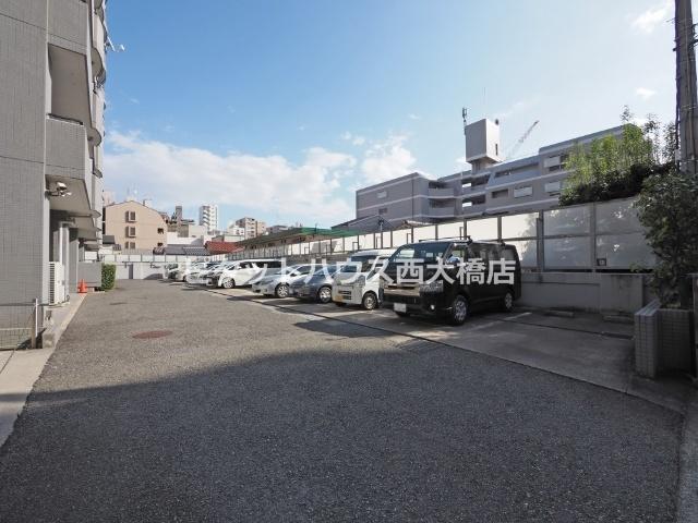 大阪市中央区上本町西マンション 駐車場