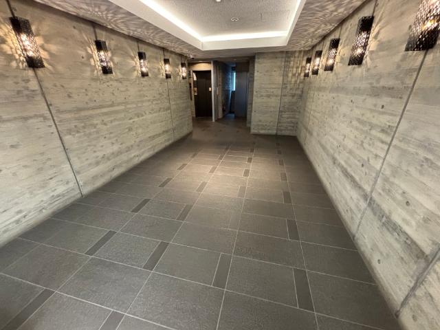 大阪市中央区松屋町マンション エントランス