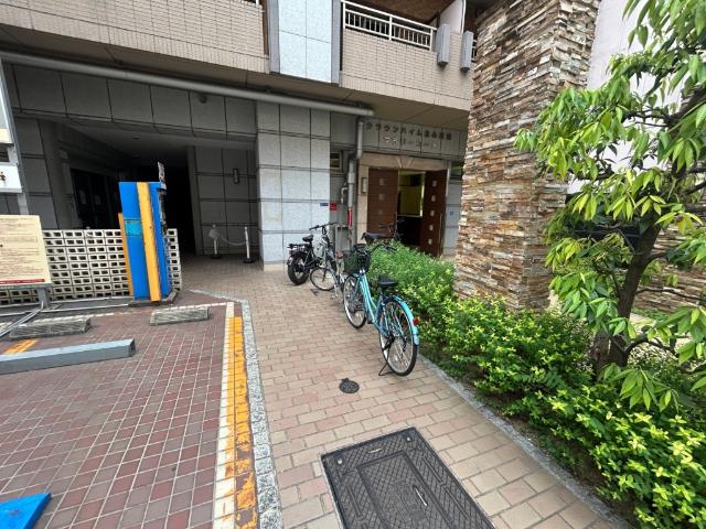 クラウンハイム北心斎橋フラワーコート（508） エントランス