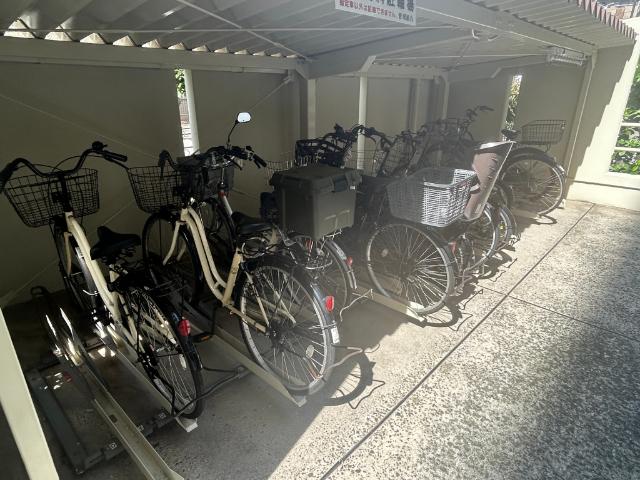 ローレルハイツ大淀（249） 駐車場