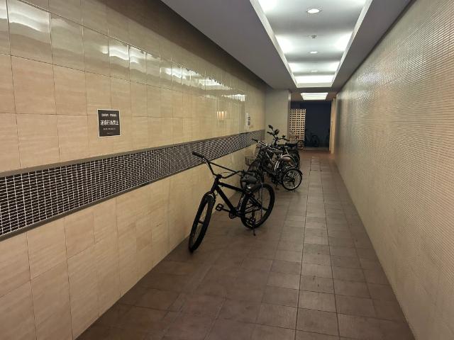 大阪市中央区松屋町マンション エントランス
