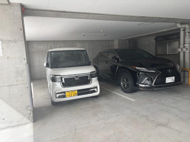大阪市港区夕凪マンション 駐車場