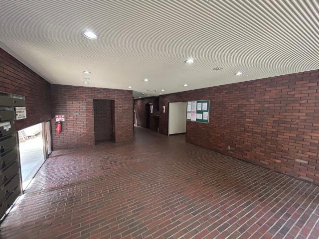 大阪市北区西天満マンション エントランス