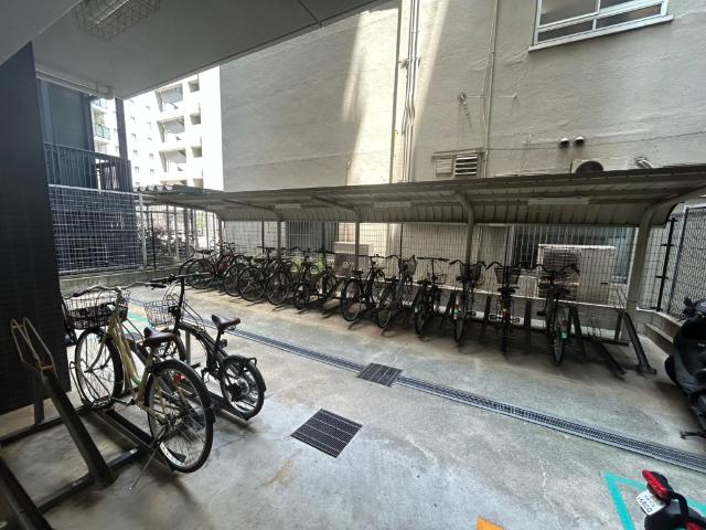 大阪市北区西天満マンション 駐車場