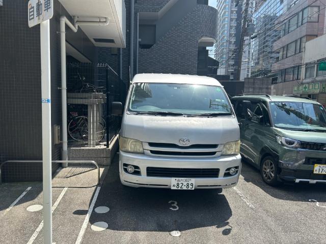 大阪市北区西天満マンション 駐車場
