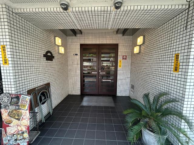 グランドメゾン長堀橋（801） エントランス