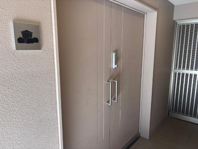 大阪市西区阿波座マンション ロビー