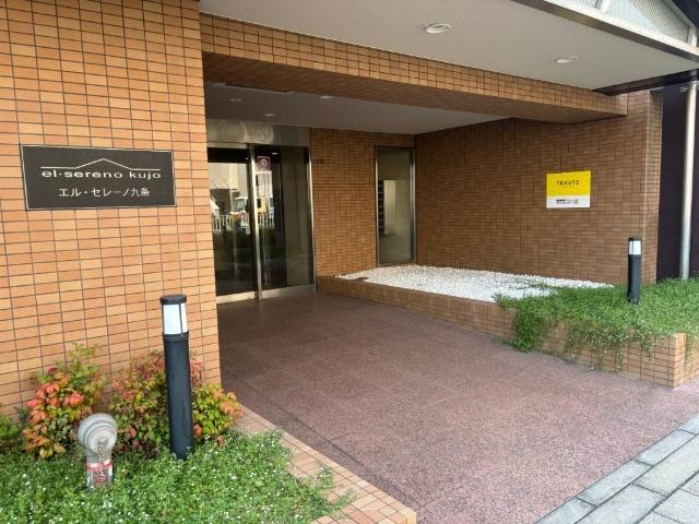 大阪市西区九条南マンション エントランス