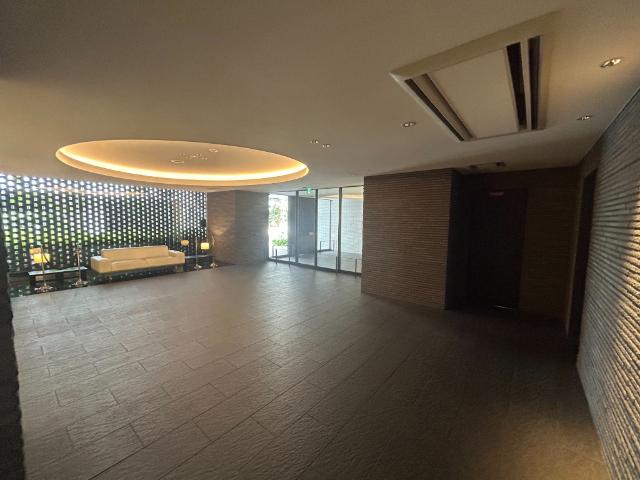 大阪市西区立売堀マンション エントランス
