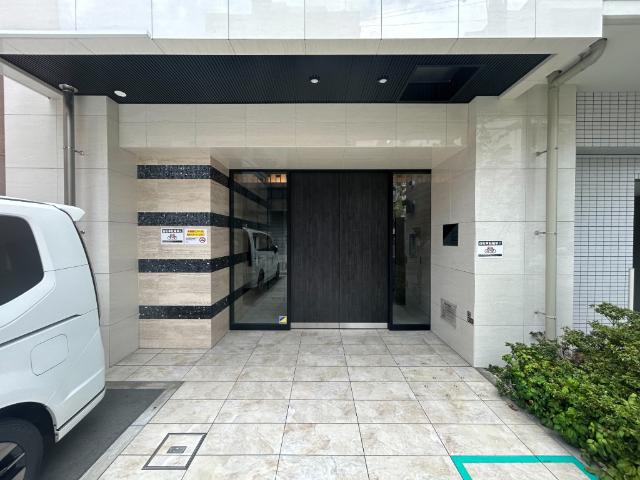 大阪市西区立売堀マンション エントランス
