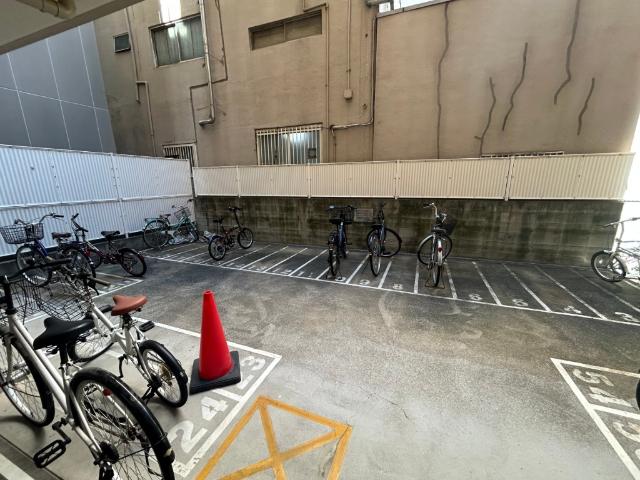 大阪市西区立売堀マンション 駐車場
