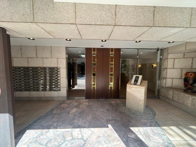 大阪市西区立売堀マンション エントランス