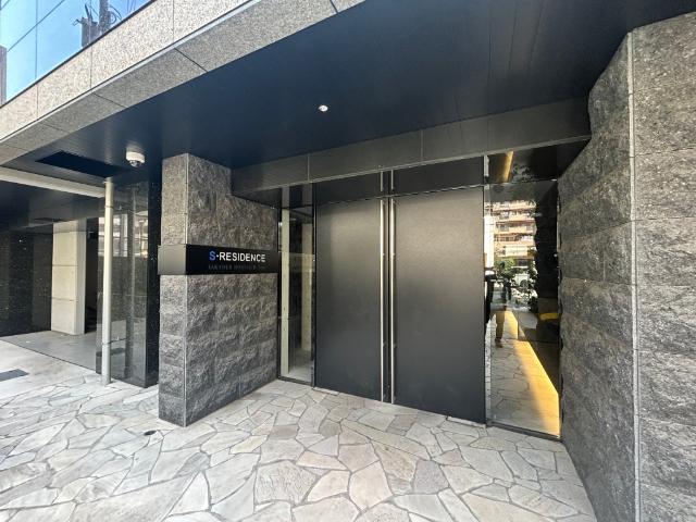 大阪市中央区南久宝寺町マンション エントランス