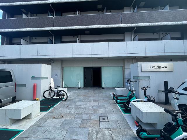 LUMINOUS桜川 エントランス