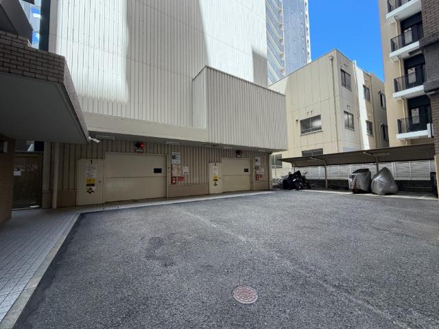 大阪市西区南堀江マンション 駐車場