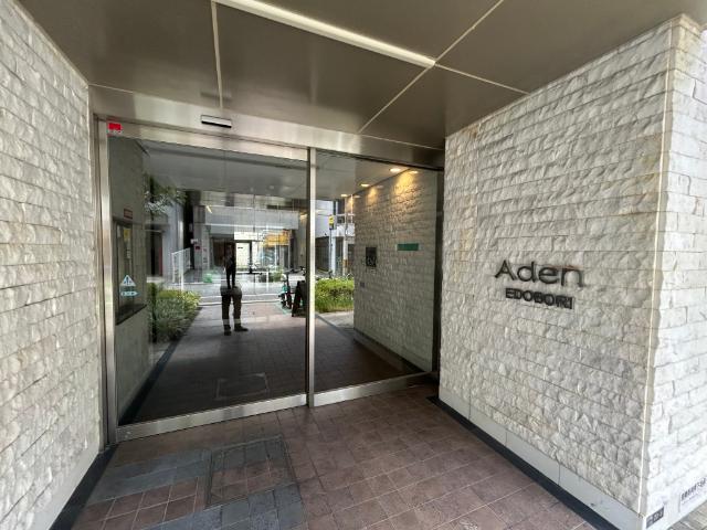 大阪市西区江戸堀マンション エントランス