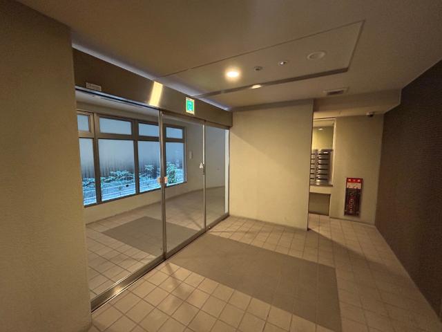 大阪市西区北堀江マンション エントランス