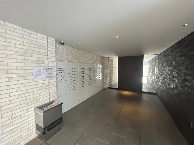 大阪市西区京町堀マンション エントランス
