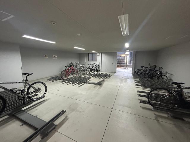大阪市中央区本町マンション 駐車場