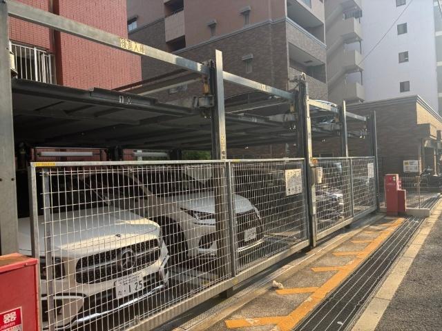 大阪市中央区安堂寺町マンション 駐車場