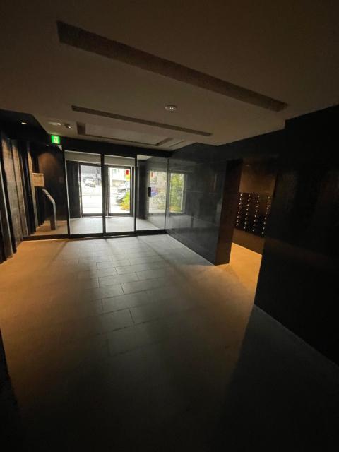 プレサンス立売堀ベルヴィル エントランス