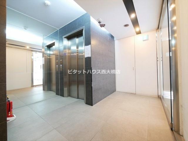 ideos(イディオス) エントランス