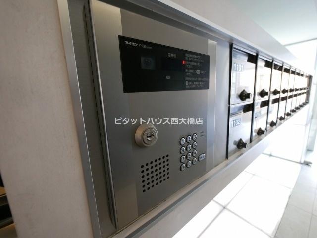 ideos(イディオス) エントランス