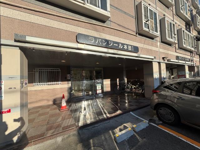 大阪市西区本田マンション エントランス