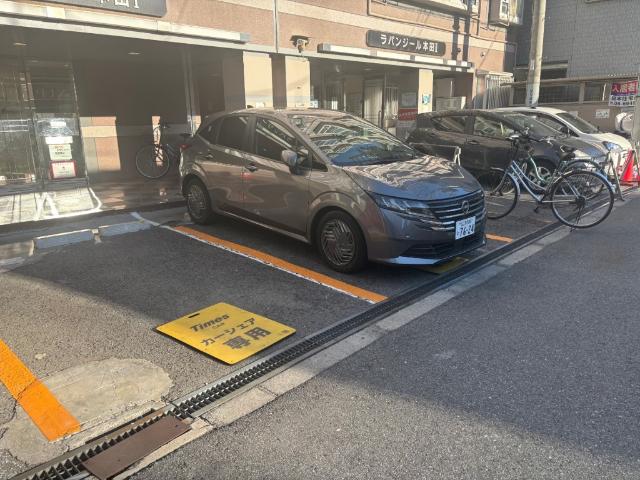 大阪市西区本田マンション 駐車場