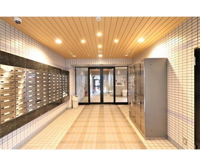 大阪市西区境川マンション ロビー