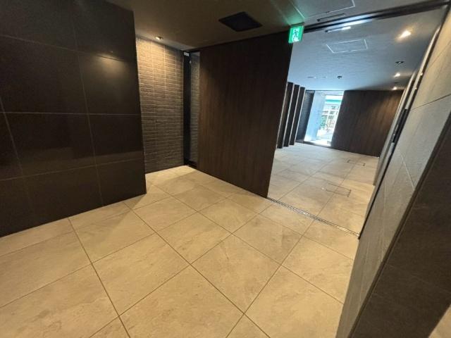 大阪市西区西本町マンション ロビー