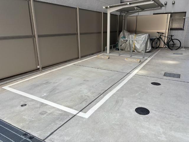 大阪市西区西本町マンション 駐車場