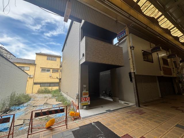 大阪市大正区三軒家西一戸建 外観