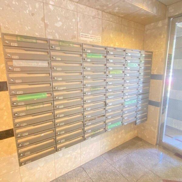 大阪市西区新町マンション ロビー