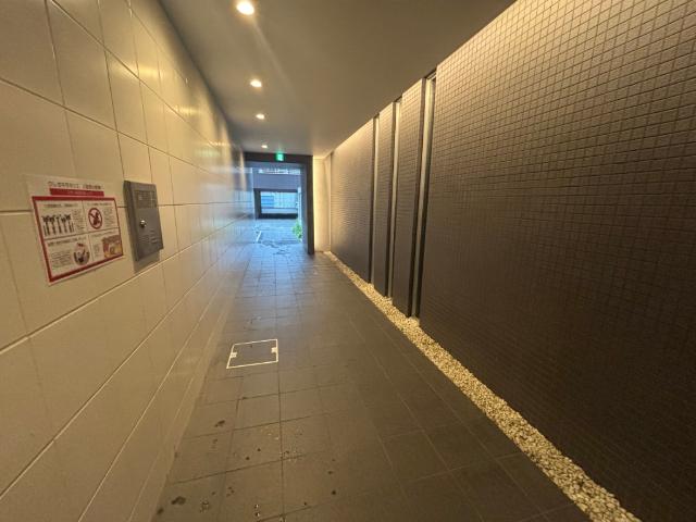 大阪市西区北堀江マンション エントランス