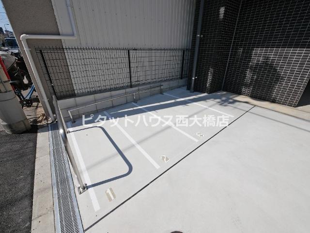 大阪市西区新町マンション 駐車場
