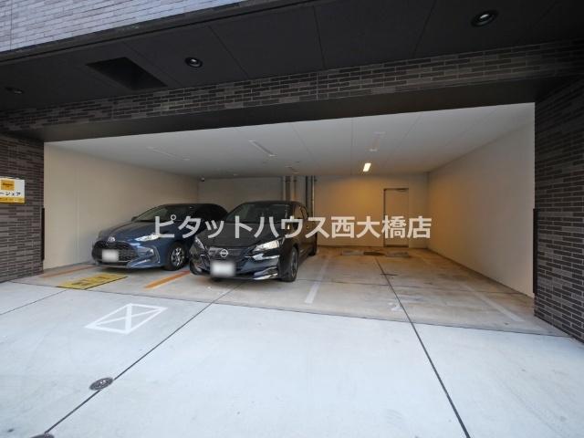 大阪市浪速区幸町マンション 駐車場
