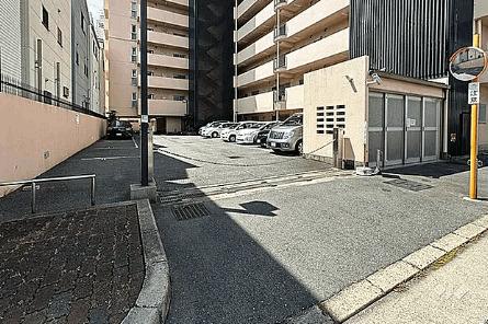 ノバカネイチ阿波座二番館（207） 駐車場