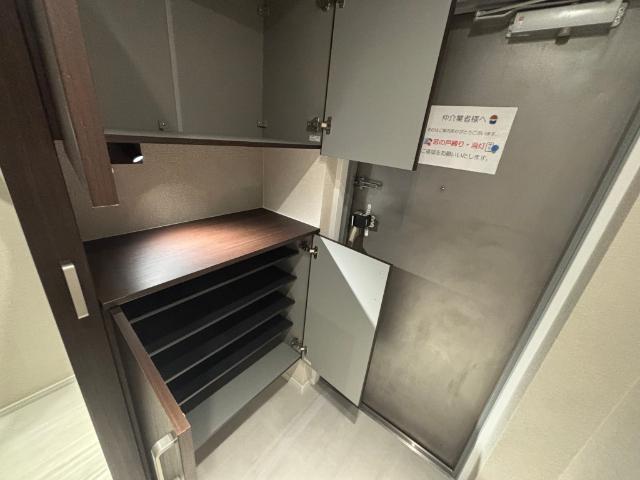 エスリード阿波座（403） 収納