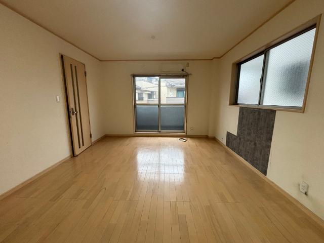 東住吉区照ヶ丘矢田３丁目　戸建て リビング